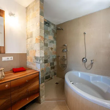 Dağ evi Innerwald Gnadenwald